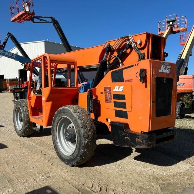 2016 SkyTrak 8042-5