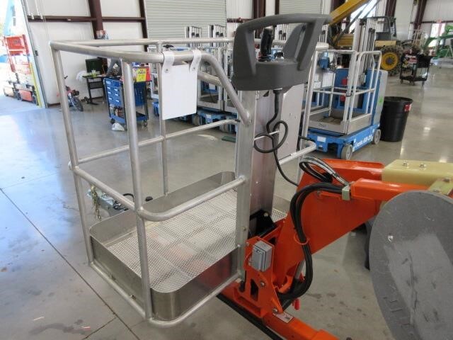 2024 JLG T350-9