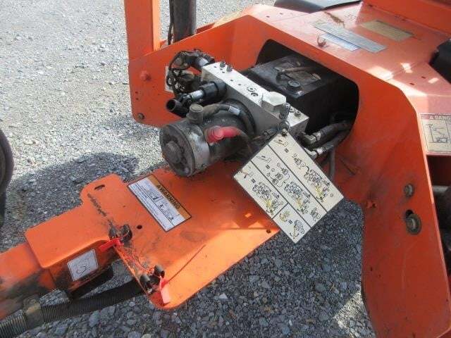 2018 JLG T350-16