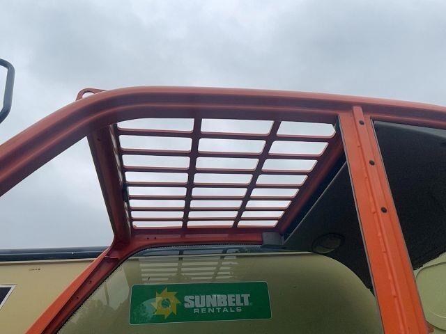 2018 JLG 742-24