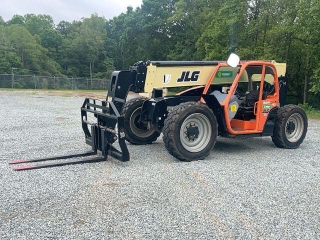 2018 JLG 742-2