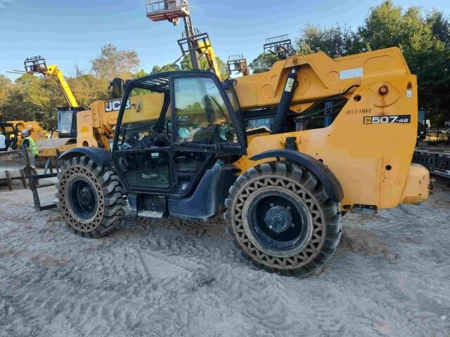 2019 JCB 507-42-2