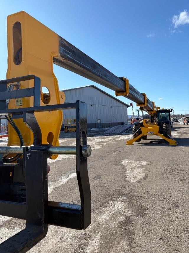 2016 JCB 510-56-12