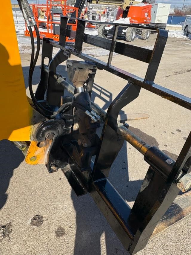 2016 JCB 510-56-15