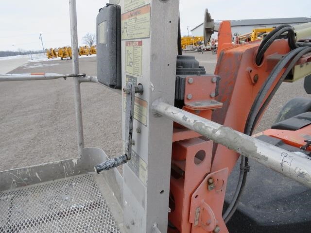 2018 JLG T350-17