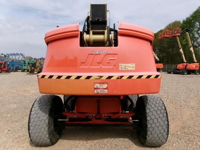 2022 JLG 660SJ-4