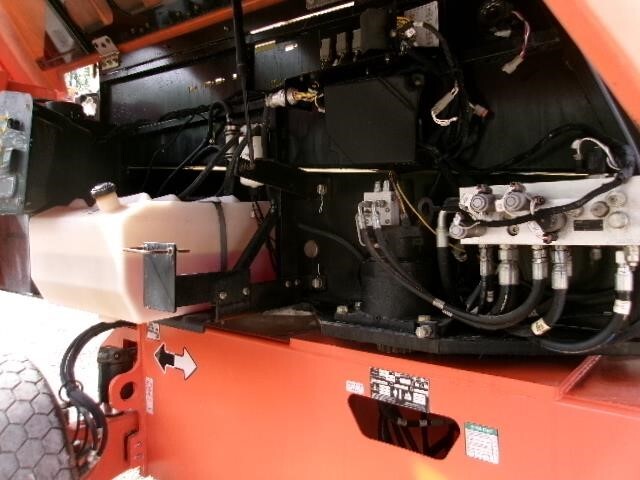 2022 JLG 660SJ-13