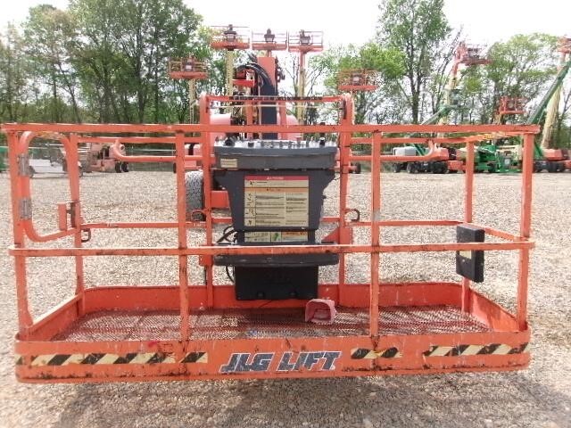 2022 JLG 660SJ-19