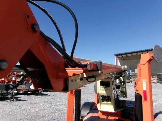 2020 JLG T500J-12