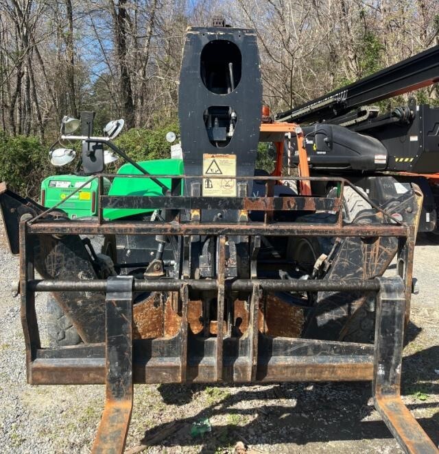 2016 JLG 1255-2