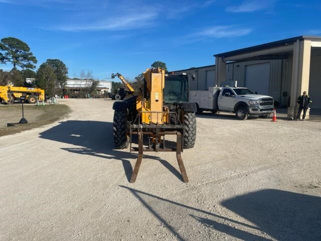 2019 JCB 507-42-6