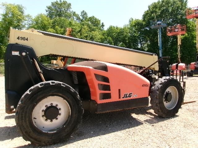 2020 JLG 742-4