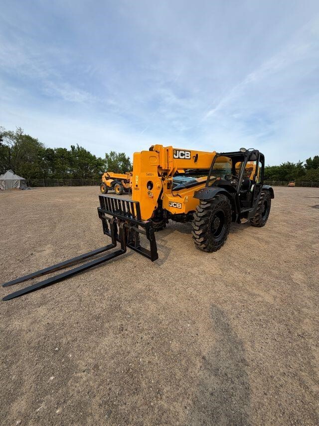 2019 JCB 509-42
