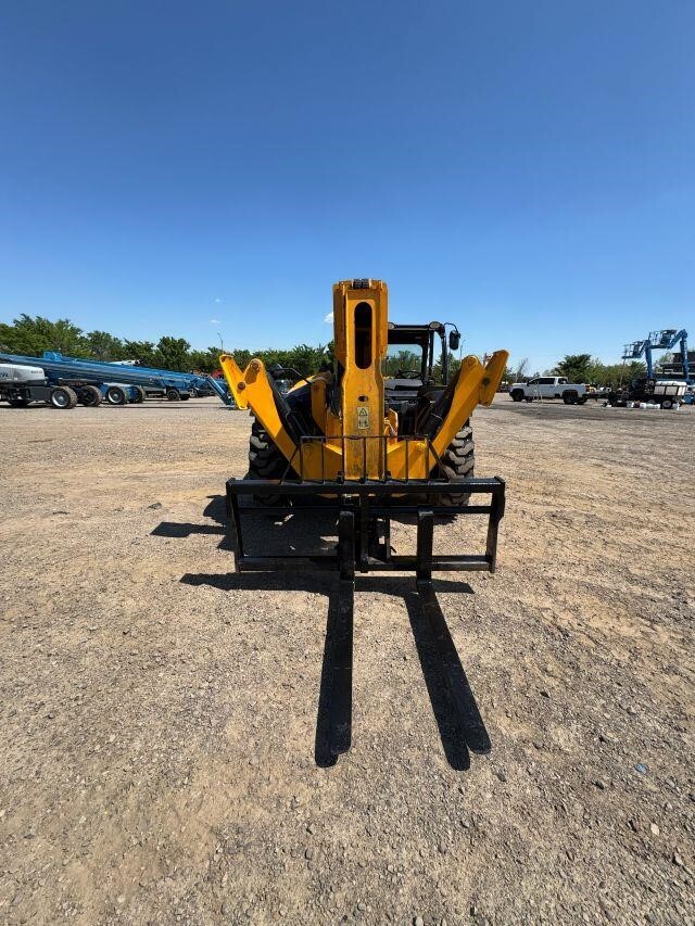 2020 JCB 510-56-11
