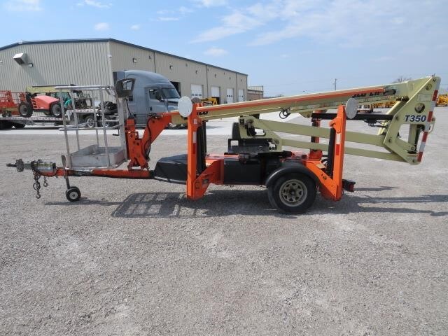2019 JLG T350-21