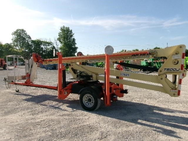 2023 JLG T500J-4