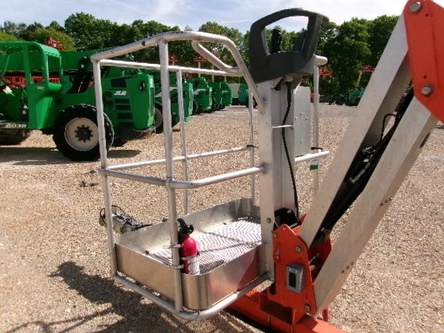 2023 JLG T500J-13