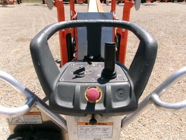 2023 JLG T500J-16