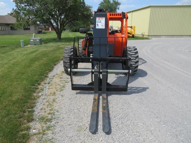 2024 SkyTrak 6042-7
