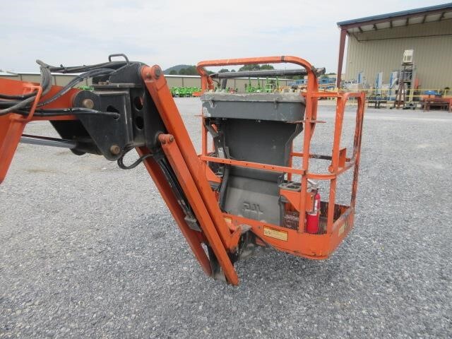 2015 JLG E300AJP-7