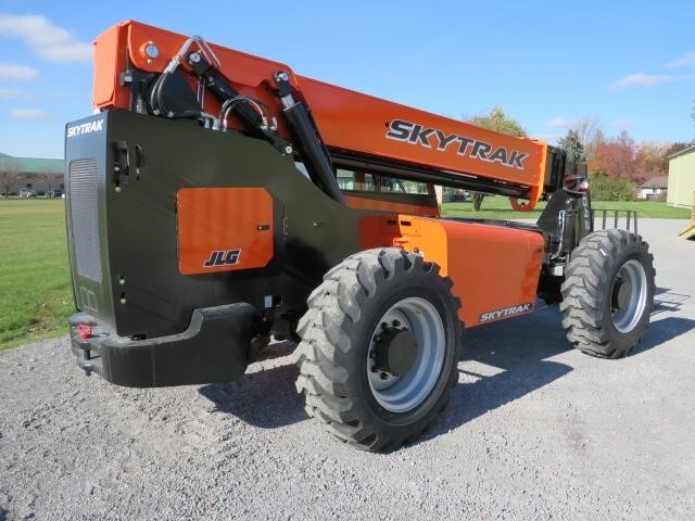 2026 SkyTrak 8042-5
