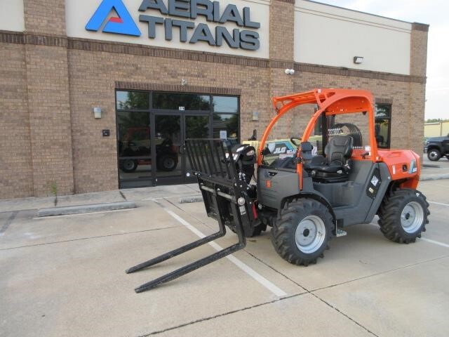2025 JLG E313-2