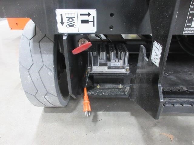 2025 JLG ES4046-14