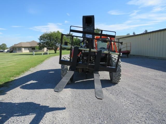 2025 JLG 943-15