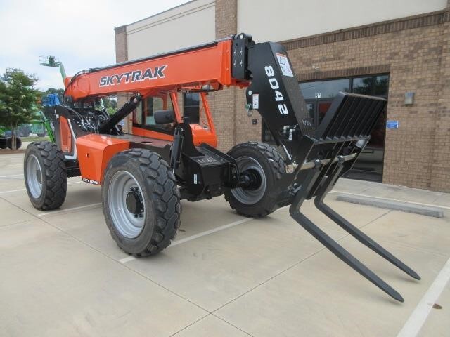 2026 SkyTrak 8042-4