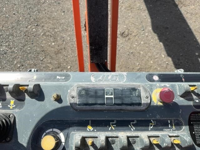 2016 JLG 660SJ-32