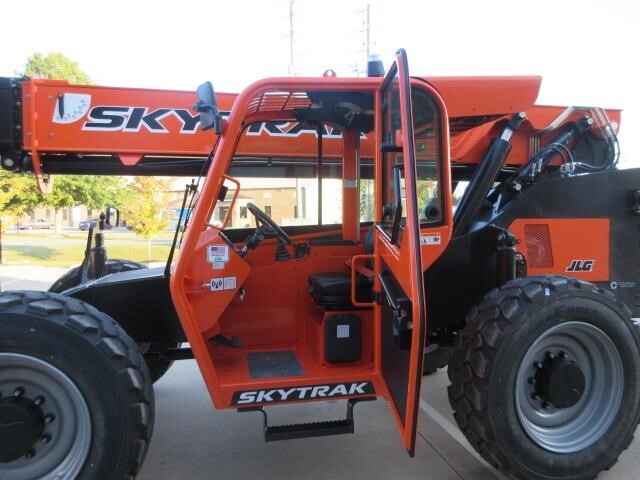 2025 SkyTrak 10054-23