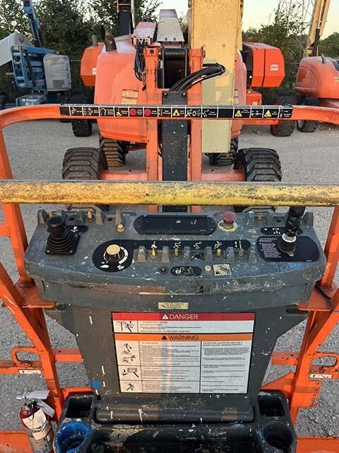 2017 JLG 450AJ-15