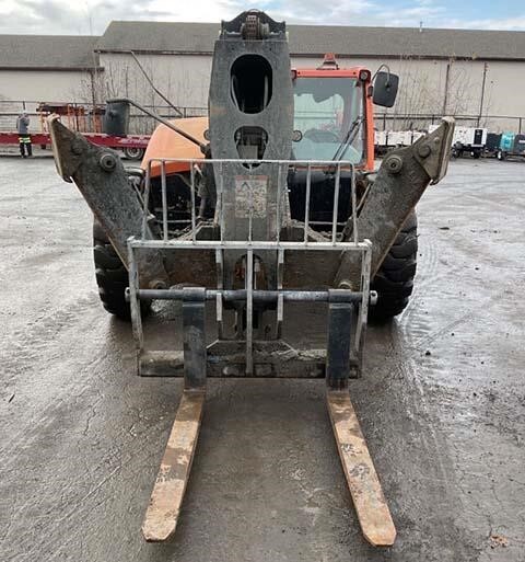 2019 JLG 1055-2