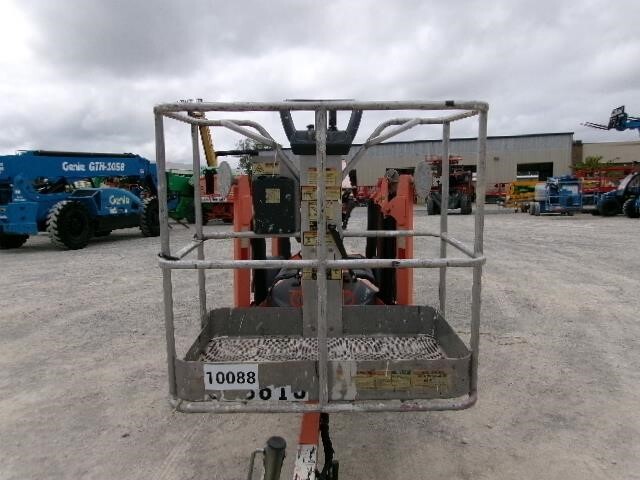 2018 JLG T350-6