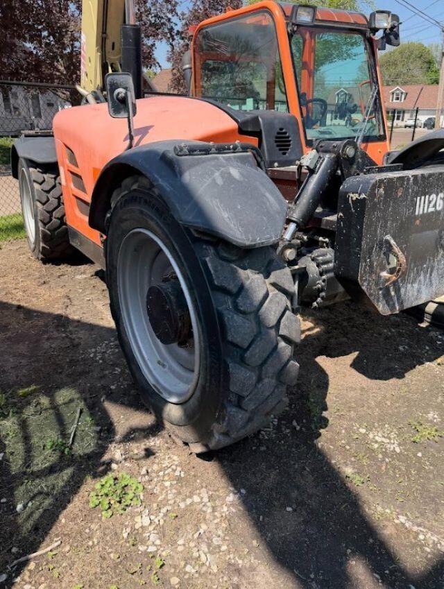 2015 JLG G9-43A-8
