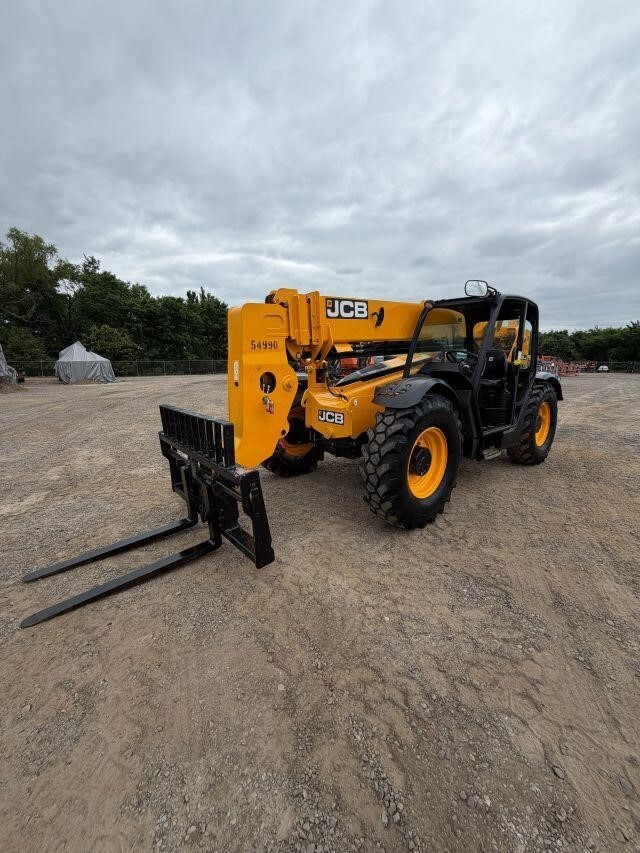 2019 JCB 509-42