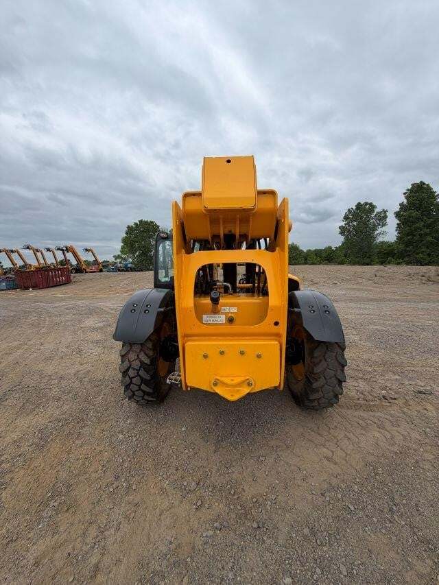 2019 JCB 509-42-4