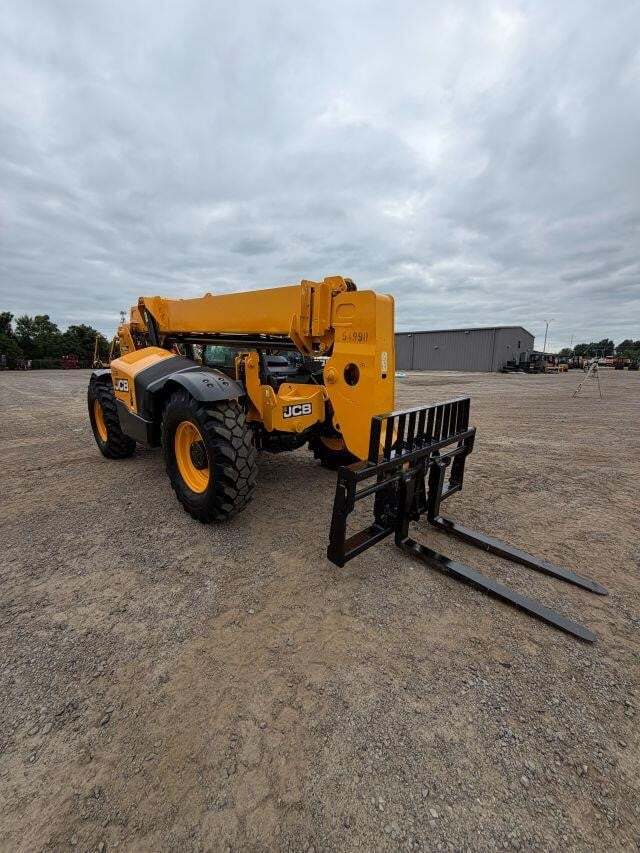 2019 JCB 509-42-7