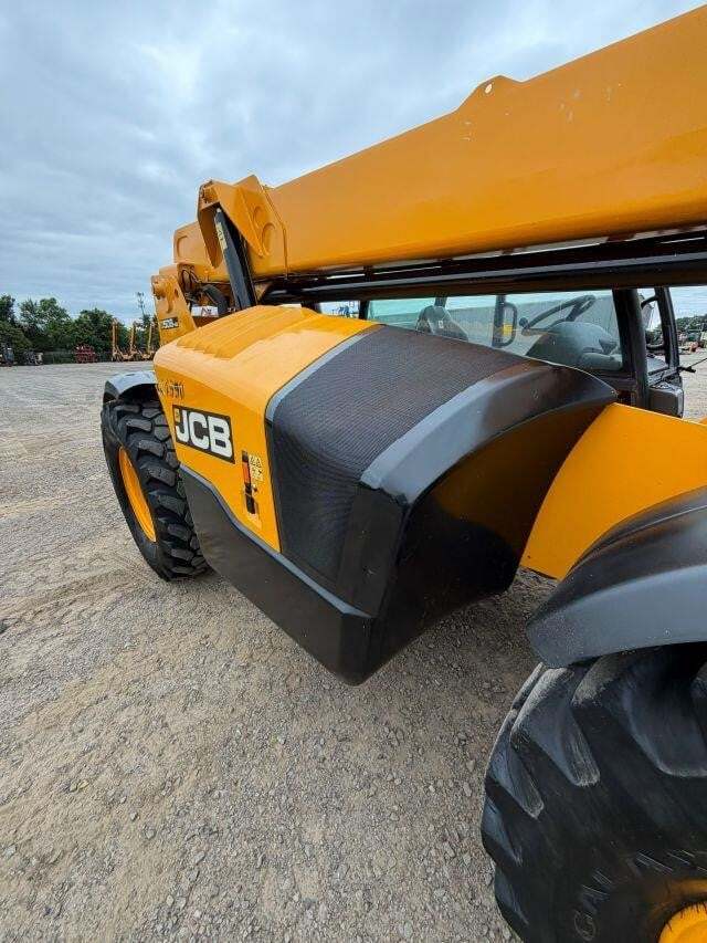 2019 JCB 509-42-13