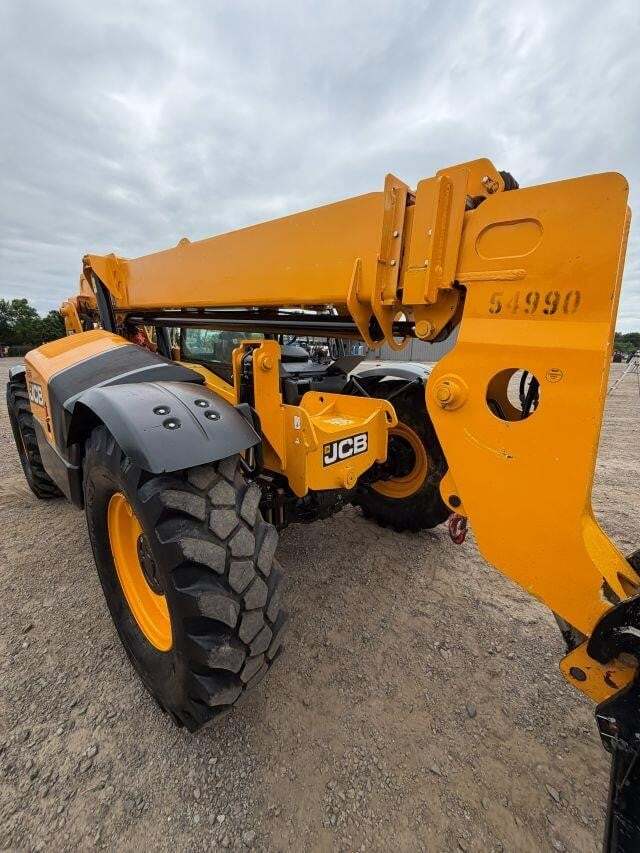 2019 JCB 509-42-28