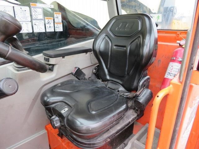 2017 JLG 1055-23