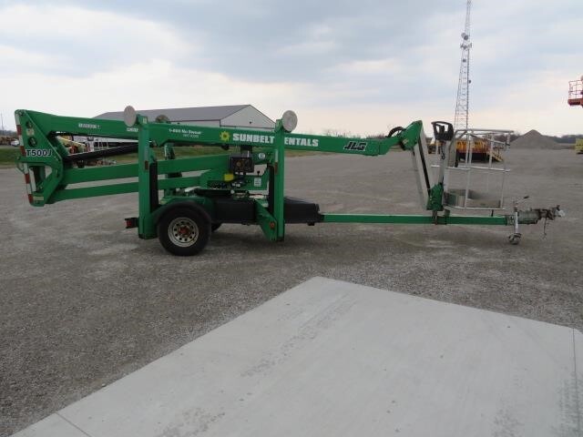 2017 JLG T500J-5