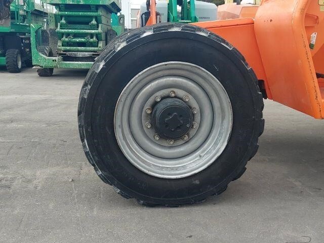 2018 SkyTrak 8042-8
