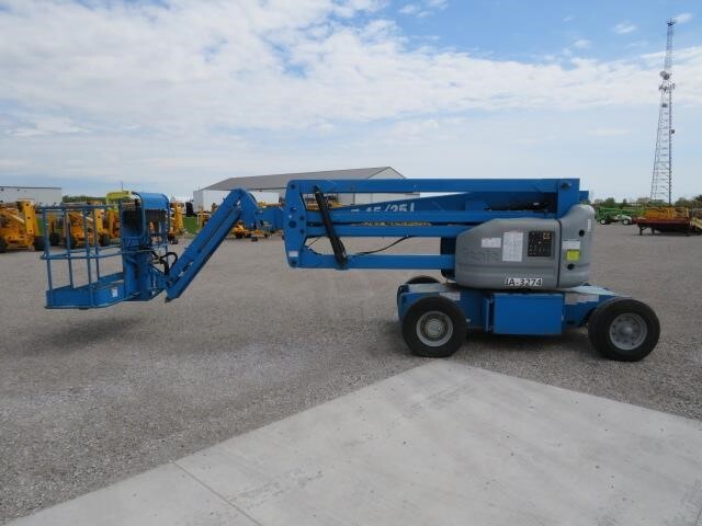 2017 Genie Z-45/25J DC