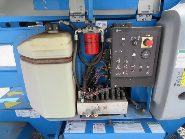 2017 Genie Z-45/25J DC-15