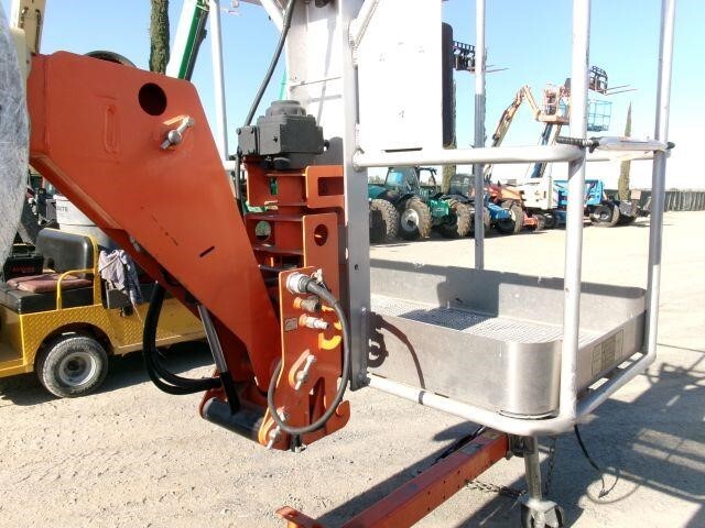 2019 JLG T350-14