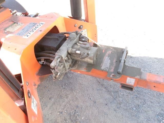 2019 JLG T350-13