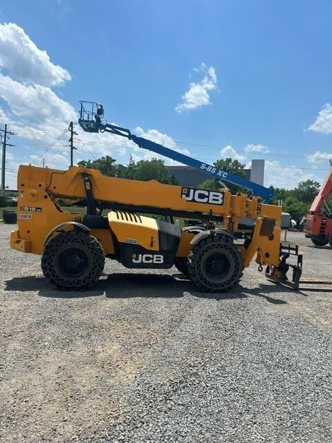 2022 JCB 512-56-2