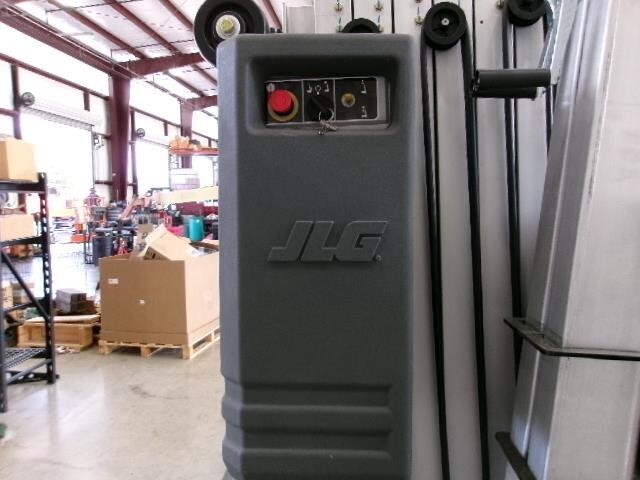 2026 JLG 30AM-19
