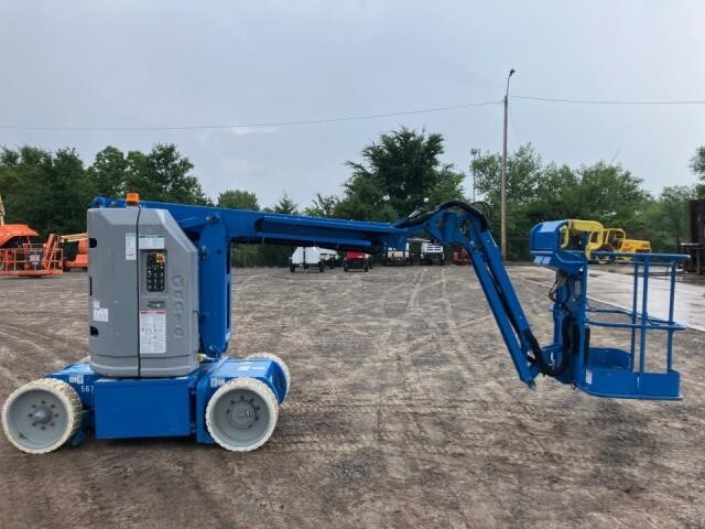 2018 Genie Z-30/20N RJ-2